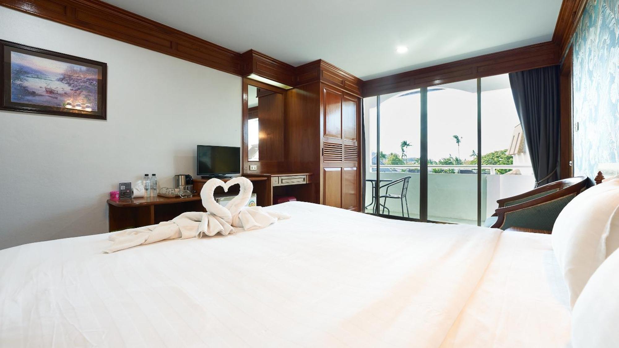 Hotel Lime 3*
