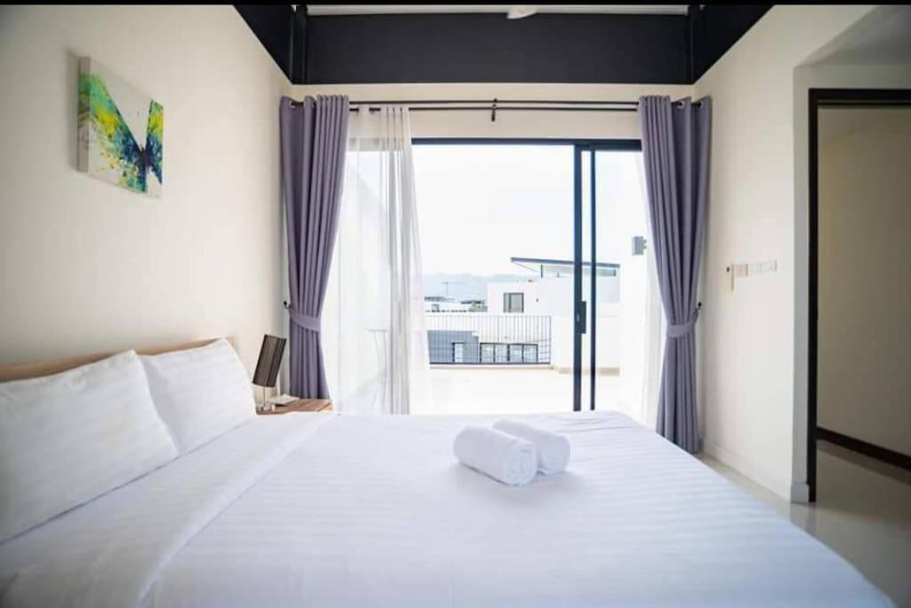 Bangtao 600m Laguna 3bdr 3,5bath With Jacuzzi And Bbq Up To 8 Guests 5 Nights Free Taxi Ferienhaus Phuket