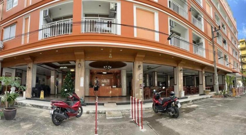 Hotel Azure Phuket