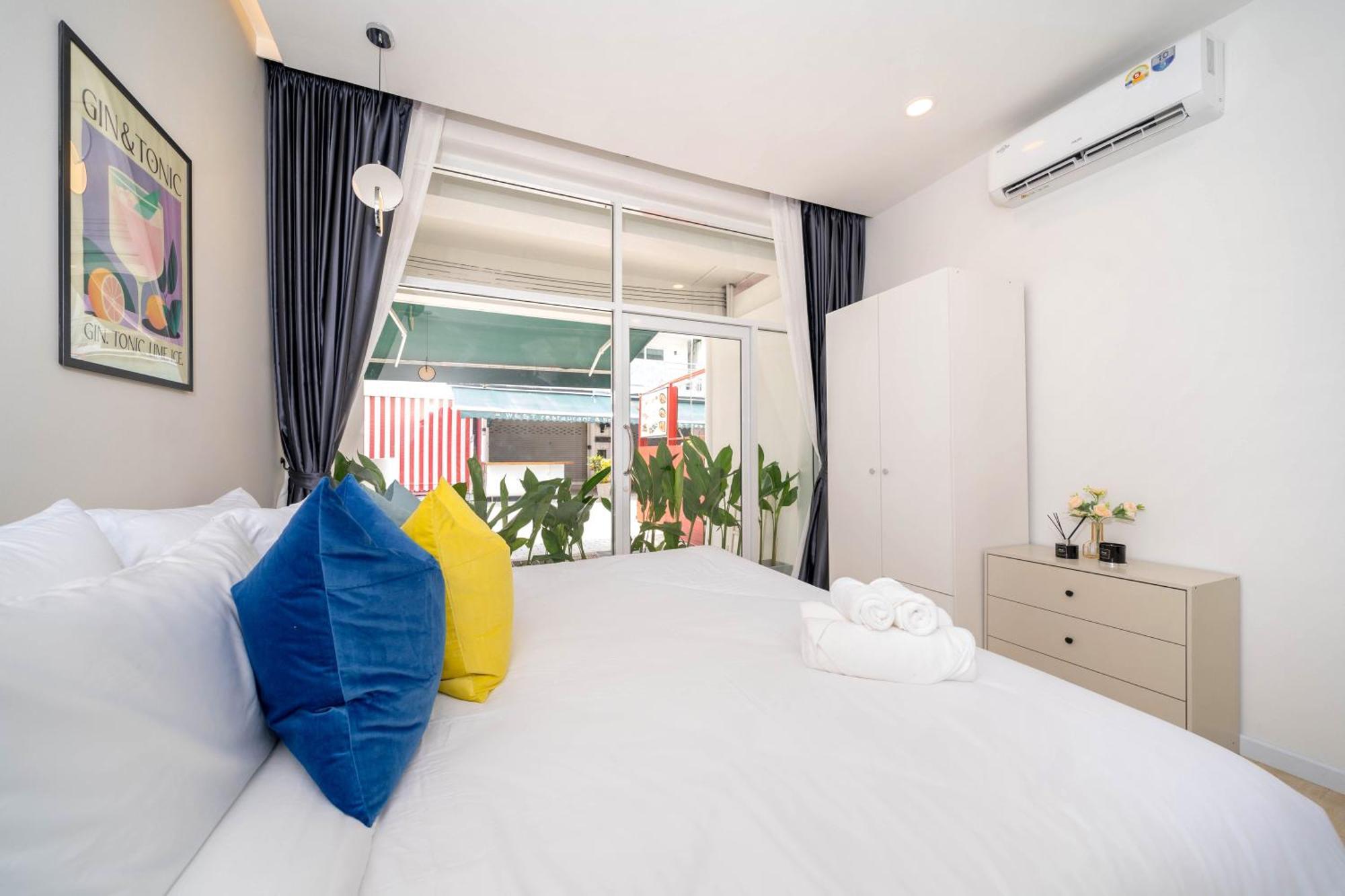 Winks Phuket Holiday home