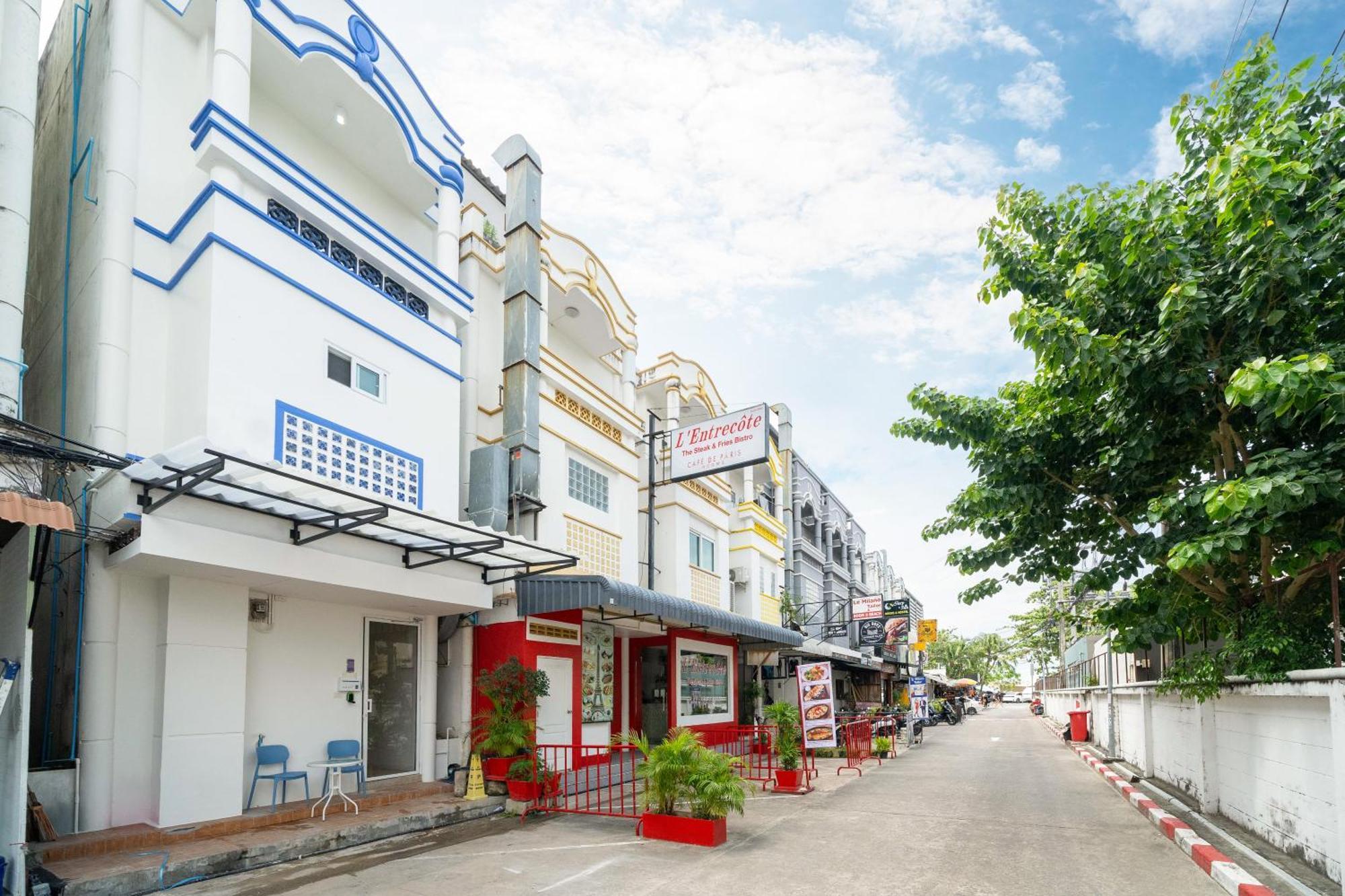 Holiday home Winks Phuket *