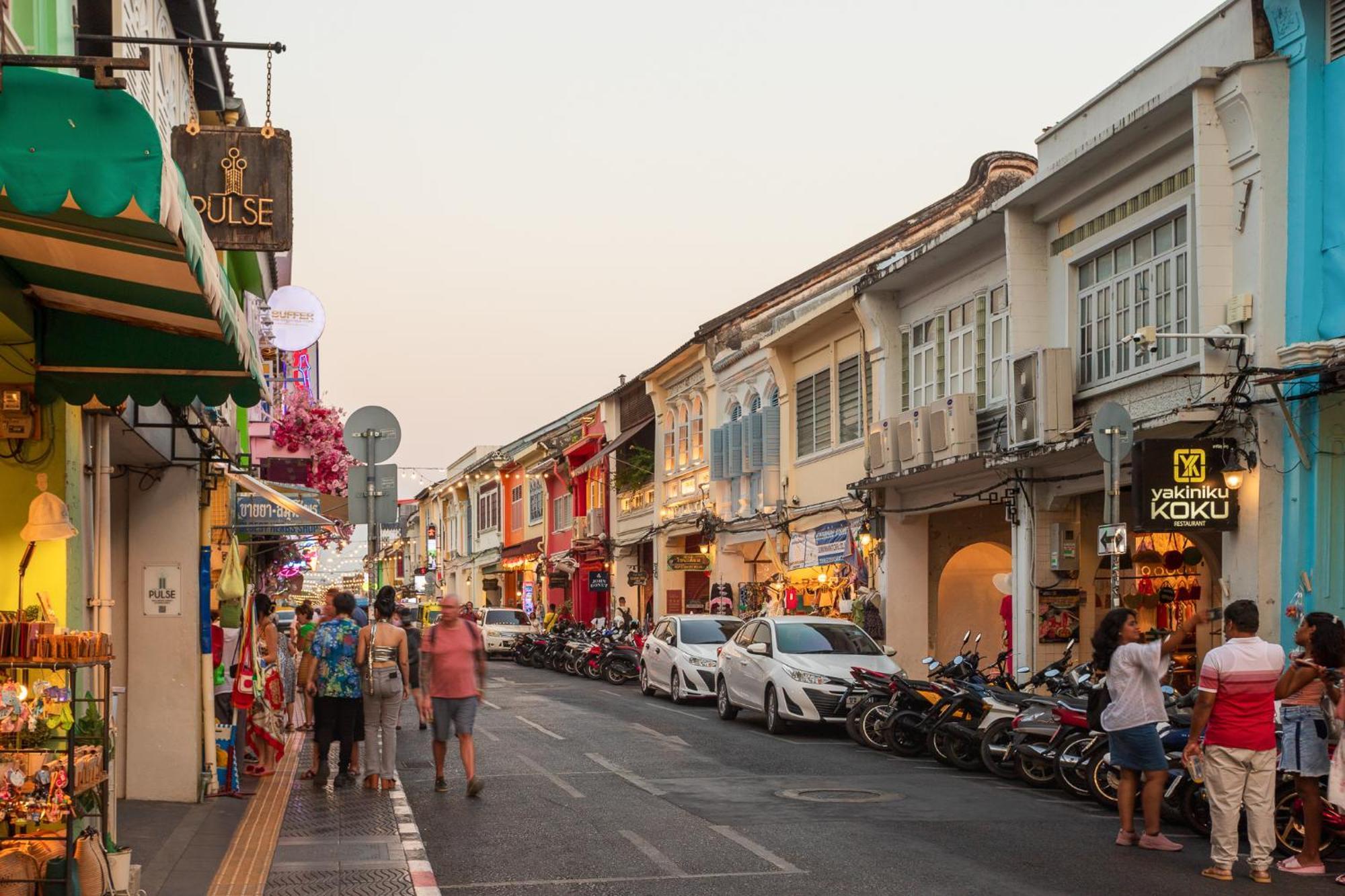 Hotel Recenta Style Town Phuket