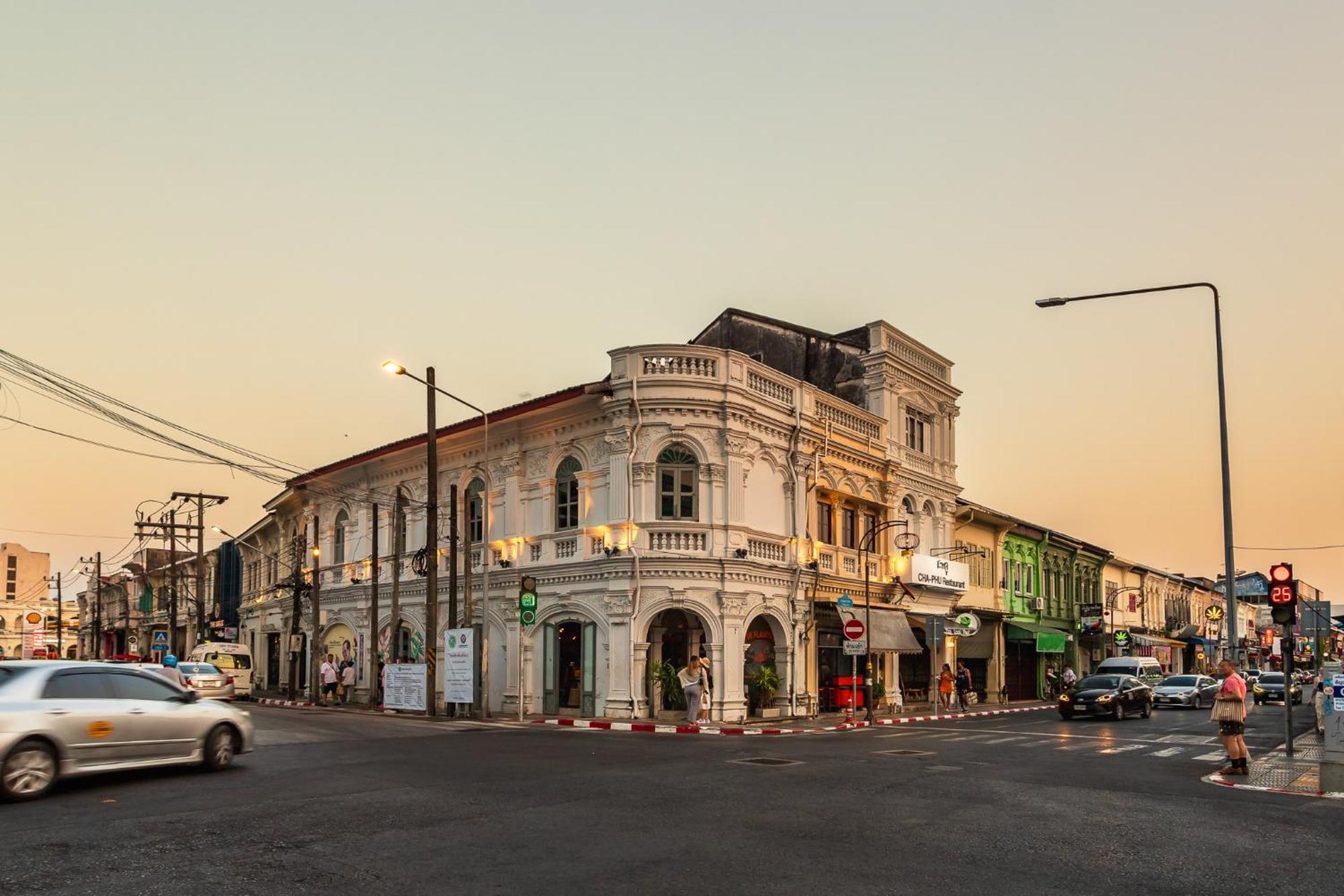 Hotel Recenta Style Town Phuket