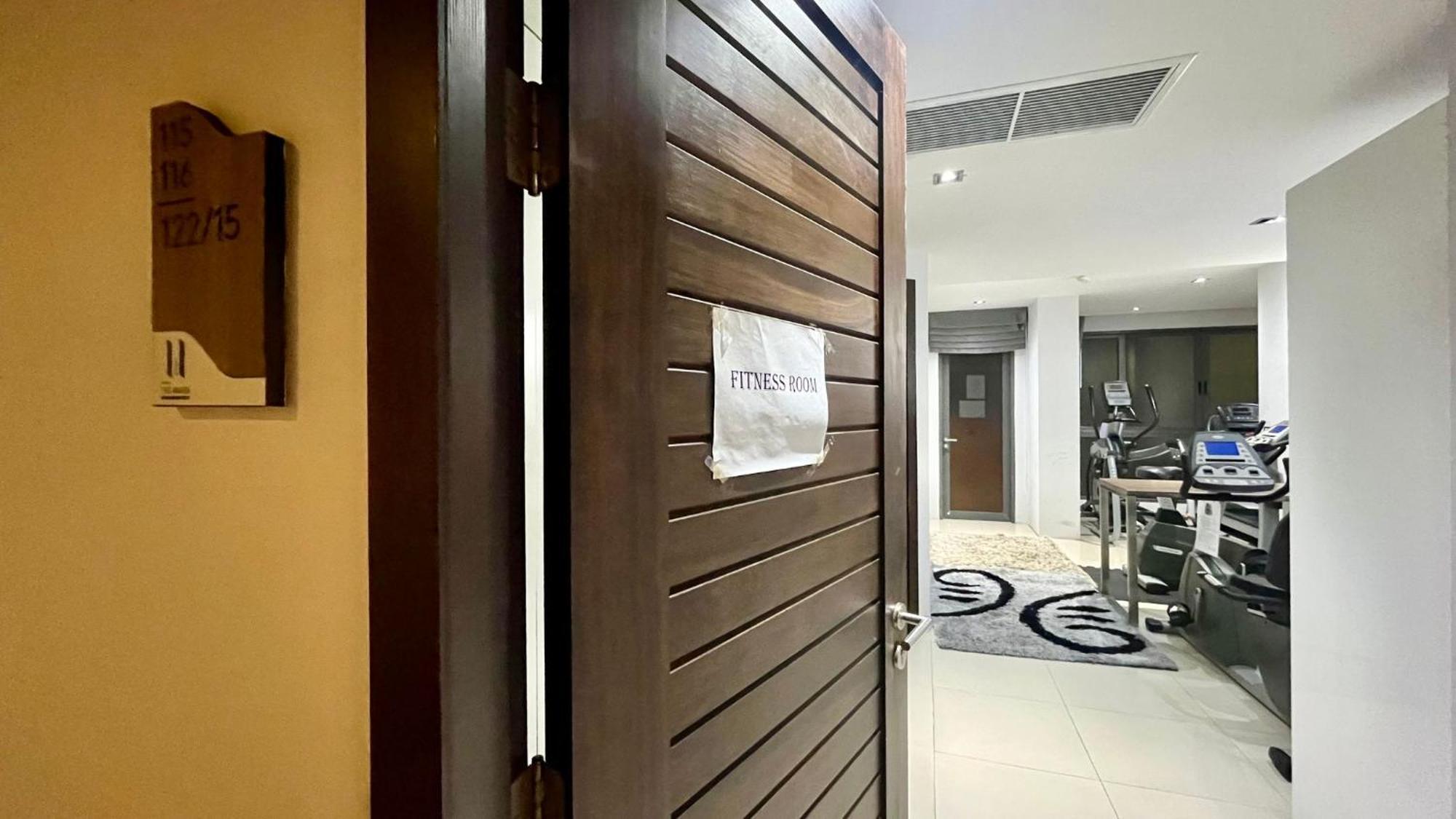 The Oh So Sexy Triple Penthouse-Rare 3-5Br 188M2 Ferienhaus Patong