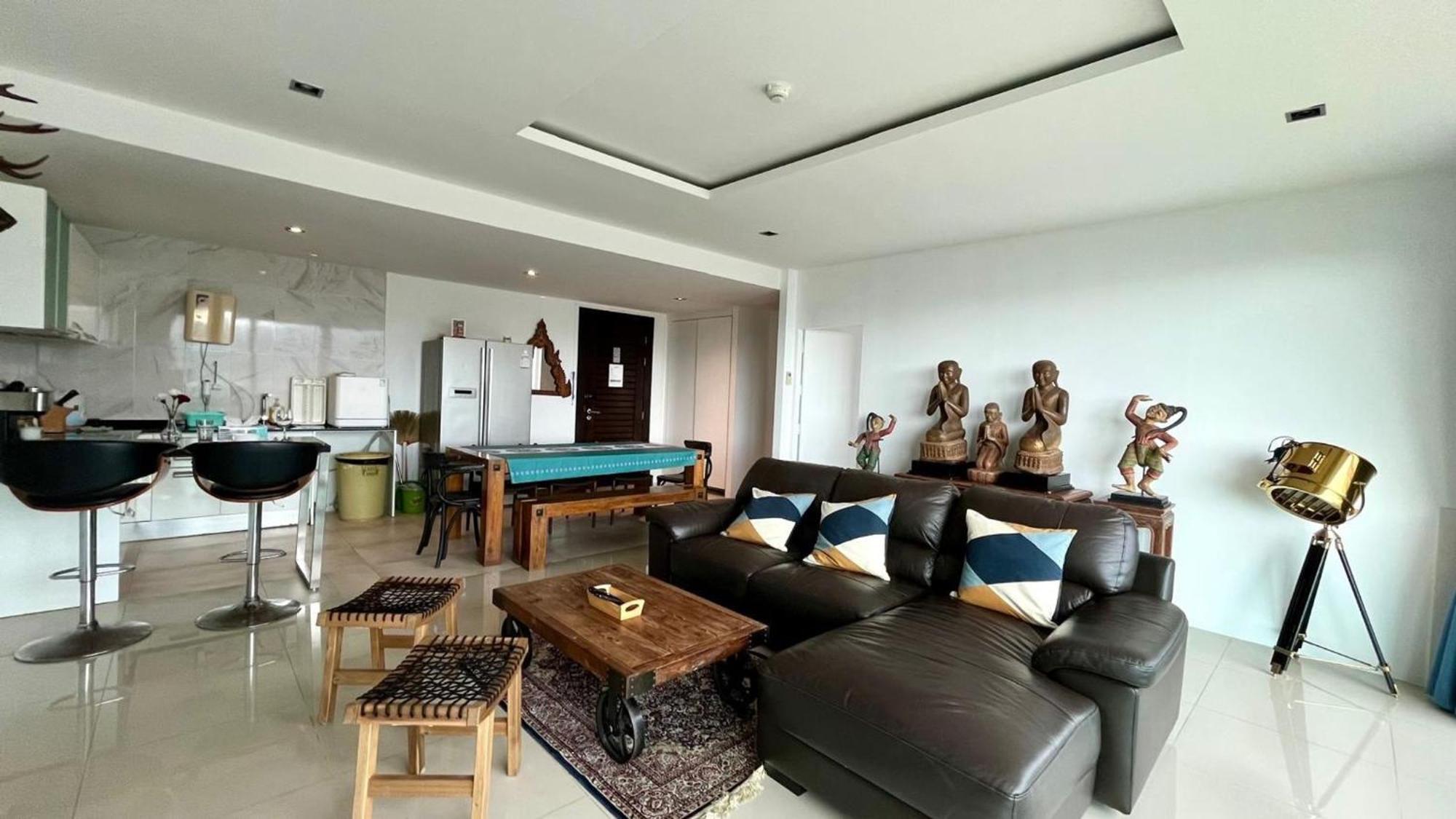 The Oh So Sexy Triple Penthouse-Rare 3-5Br 188M2 * Patong