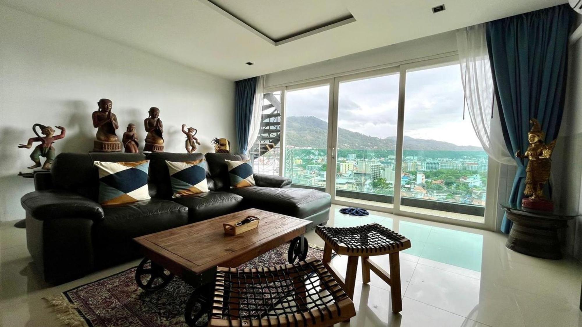 Ferienhaus The Oh So Sexy Triple Penthouse-Rare 3-5Br 188M2 Patong