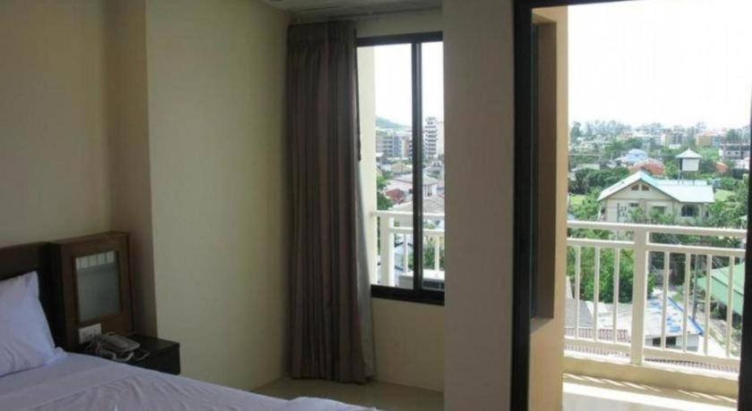 Lucky Hotel Patong