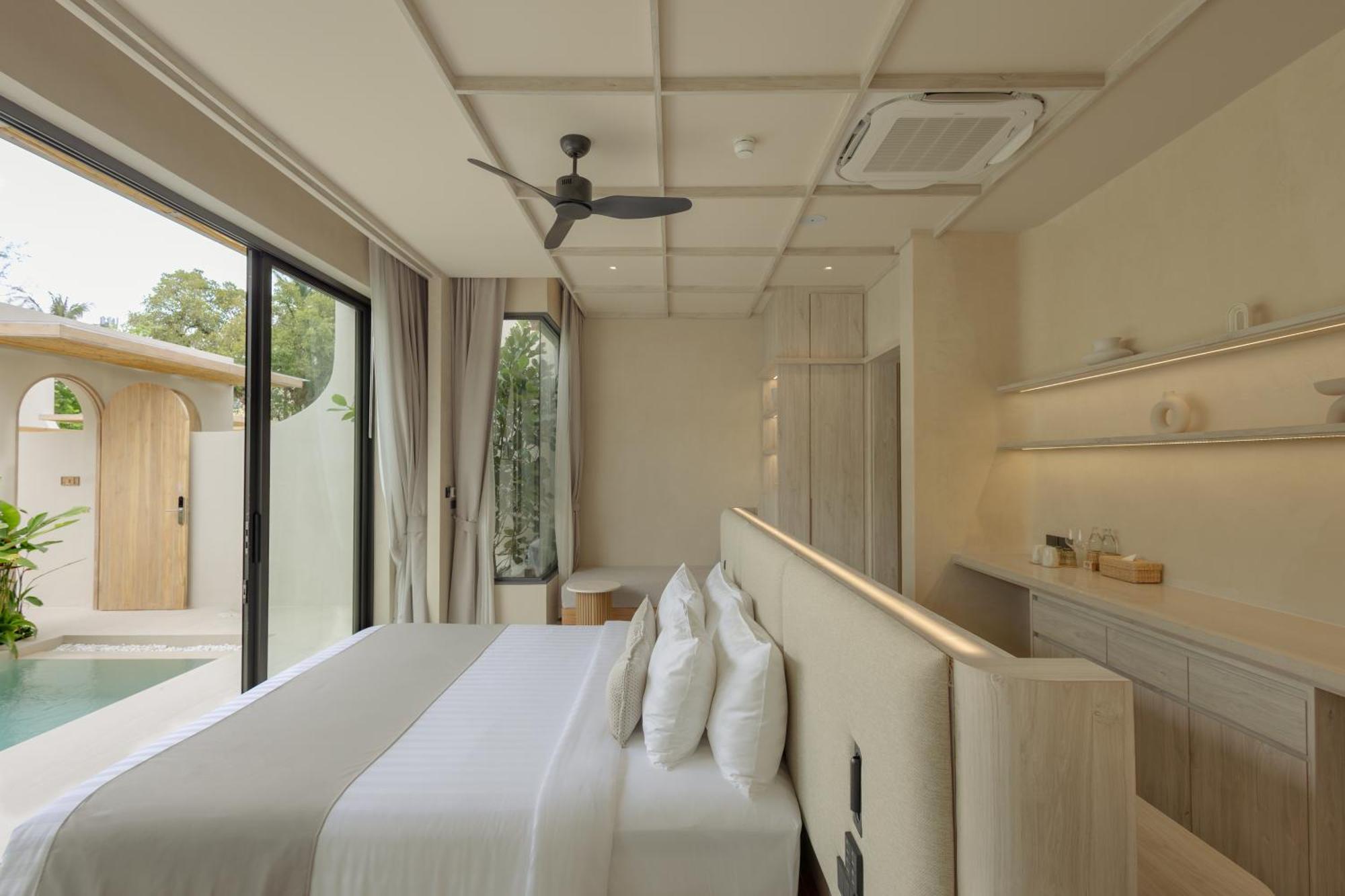 Resort Eden & Phuket