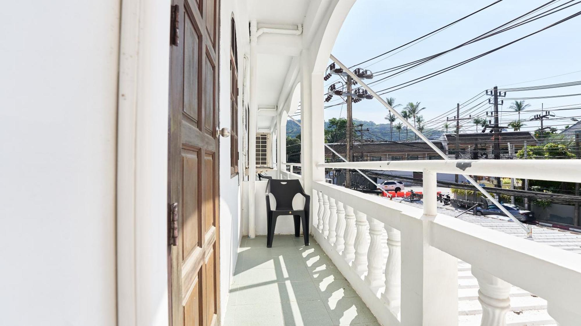 Lime Hotel Patong