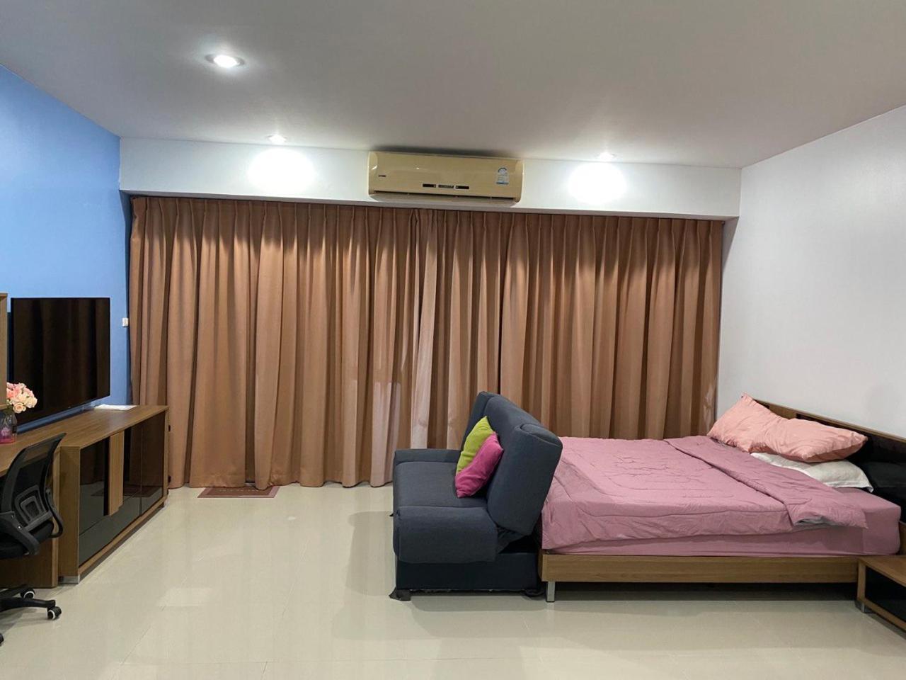 Apartment Chic Karon