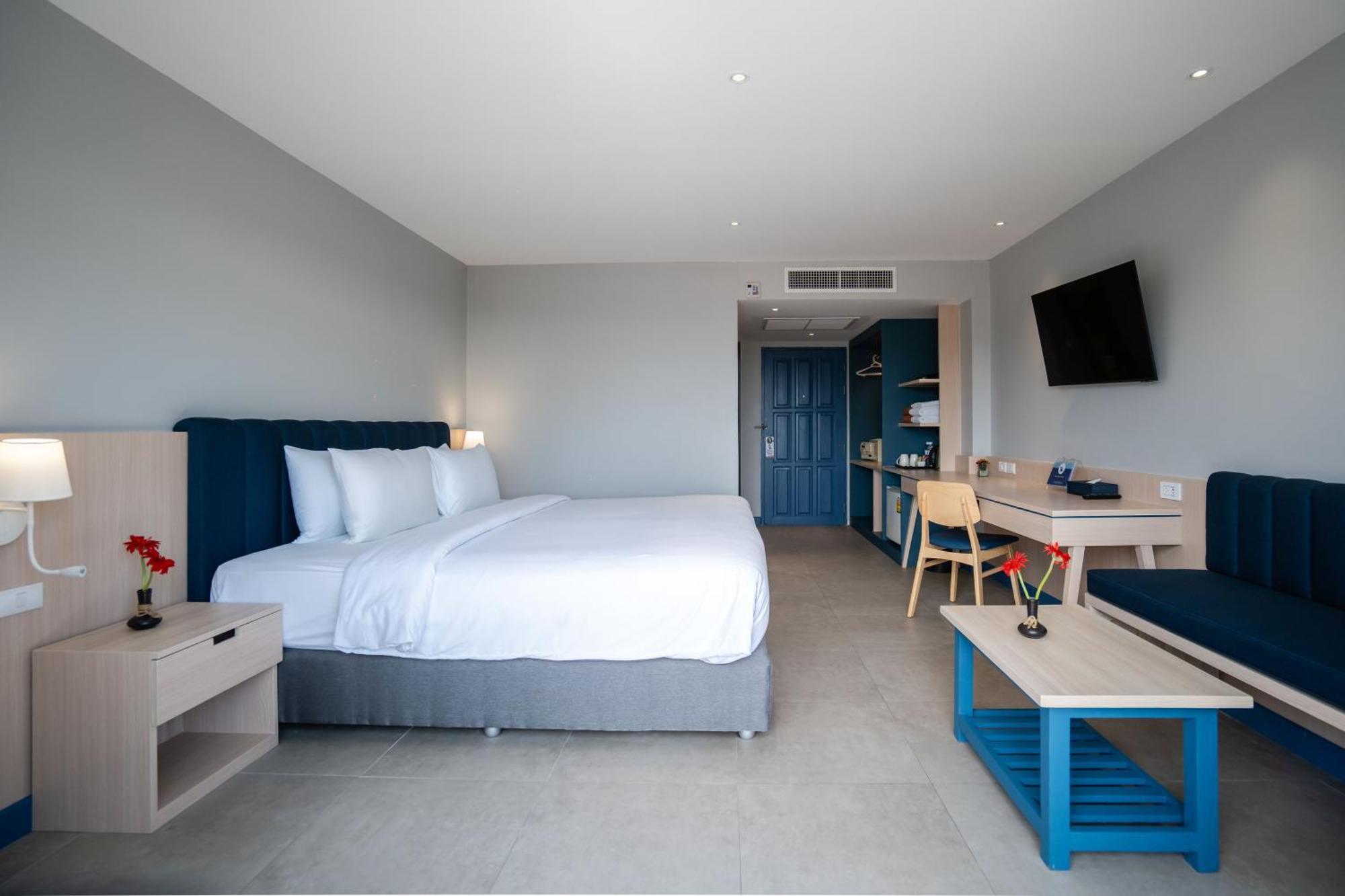 Resort Phuket Island View - Sha Extra 4*