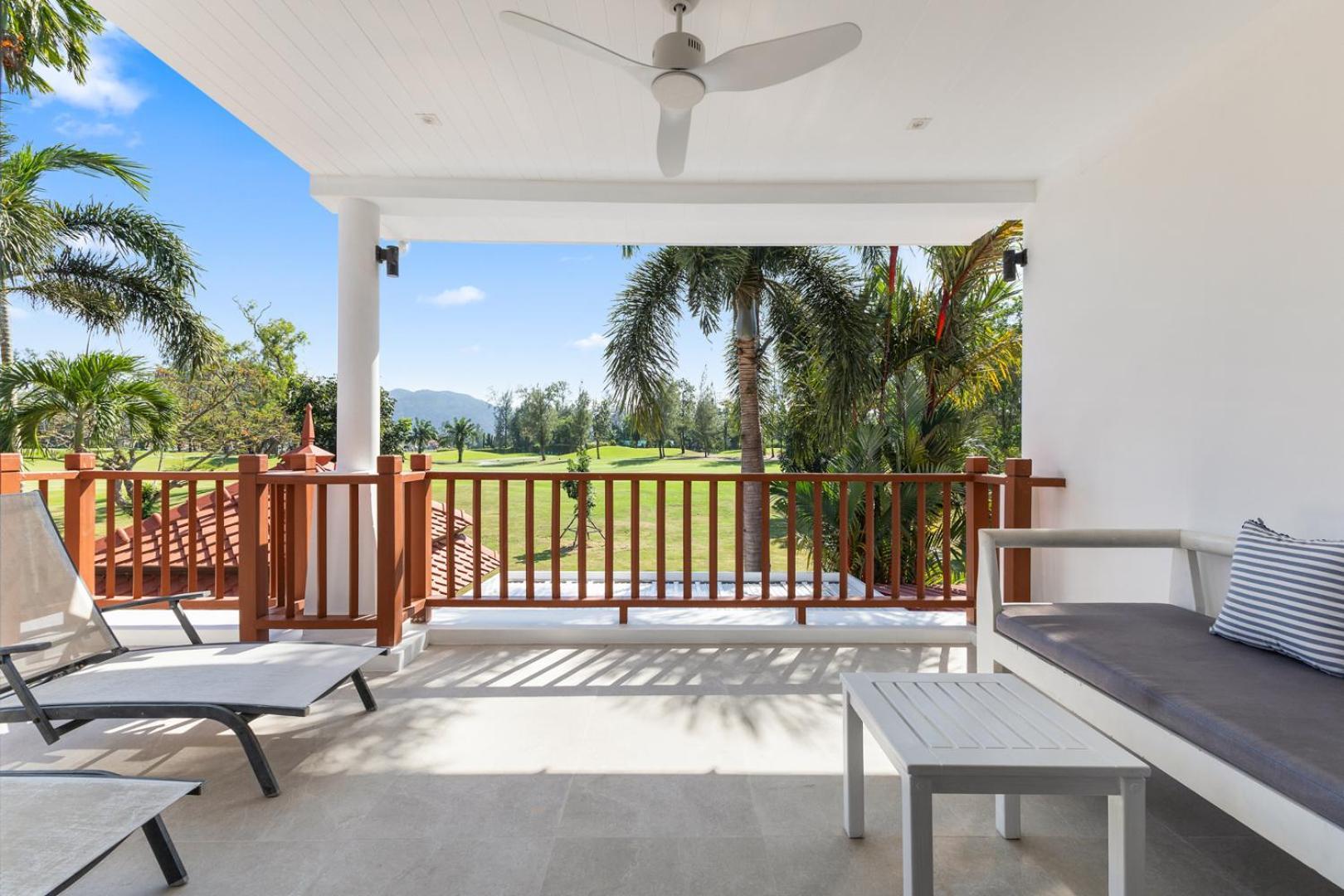 Coastal On Fairway Villa *