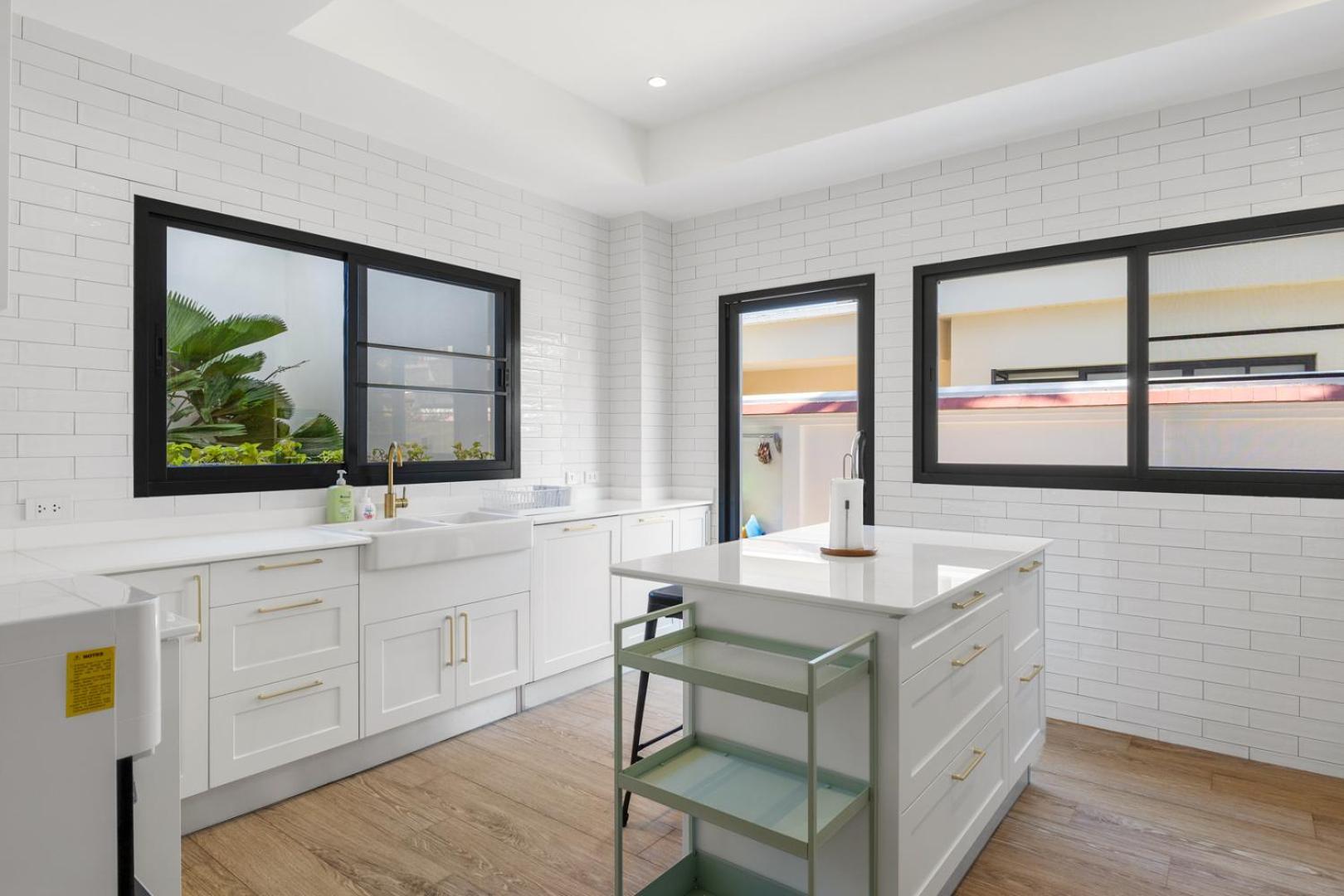 Coastal On Fairway Villa *