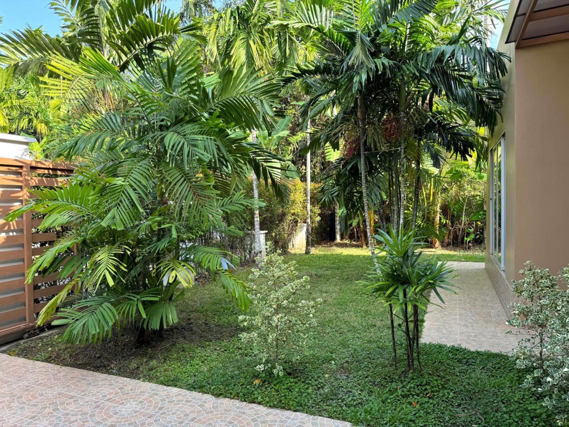 Nai Thon With Pool, Garden, Rooftop Terrace Holiday home Phuket