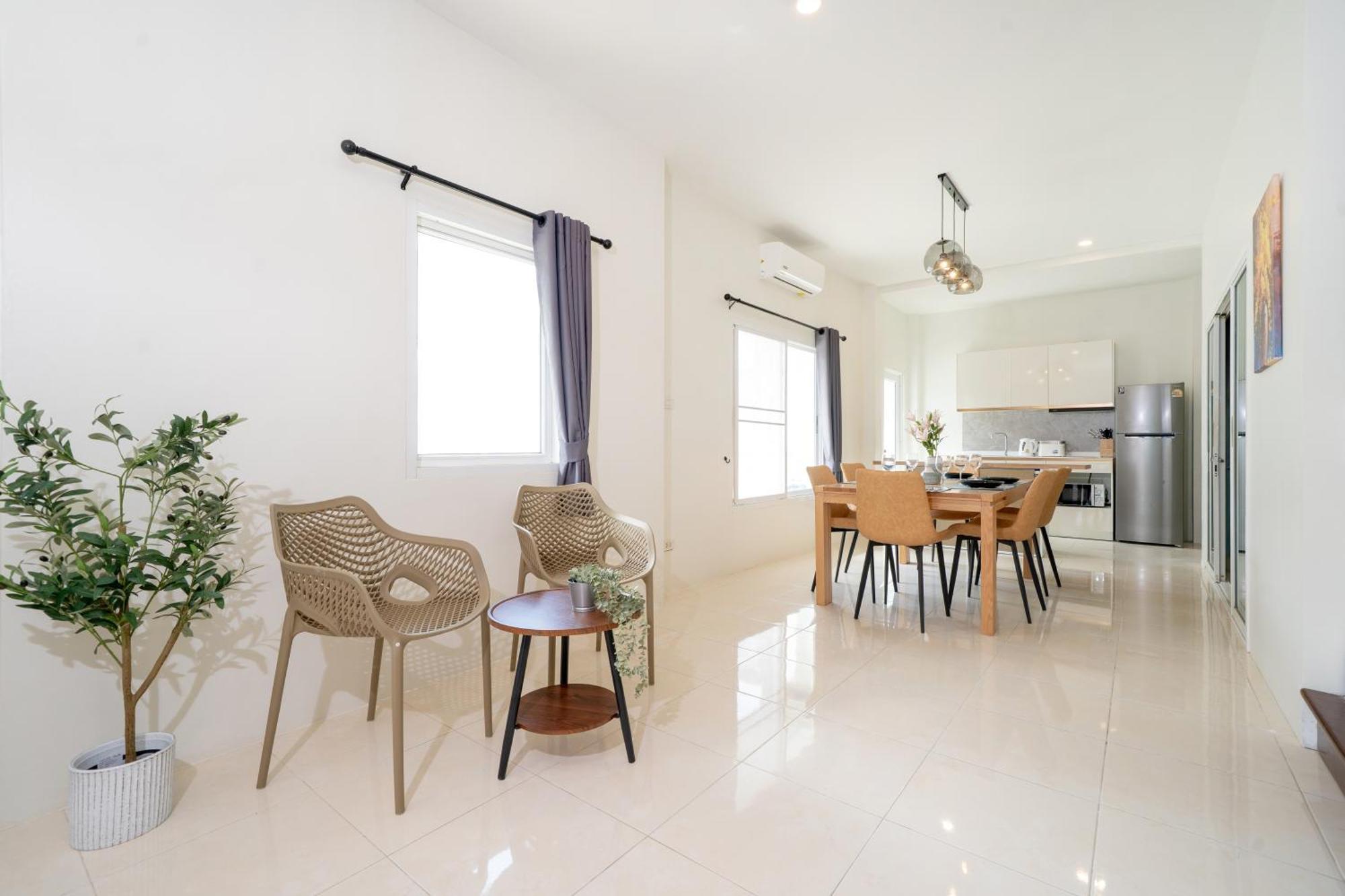 Holiday home Prime Patong-5br-6br Pool Photo Before Book Patong