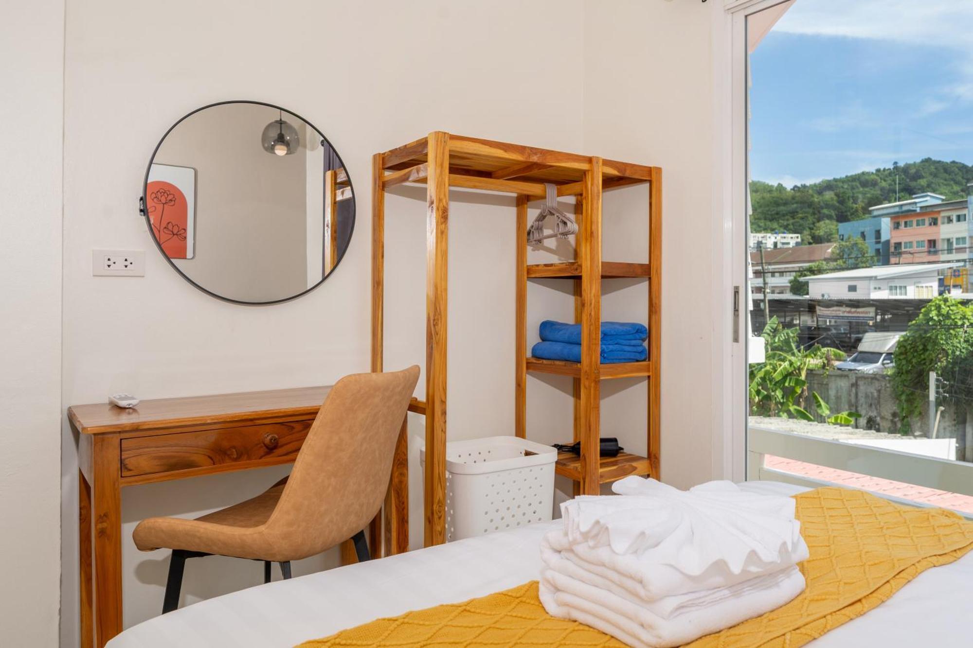 Prime Patong-5br-6br Pool Photo Before Book
