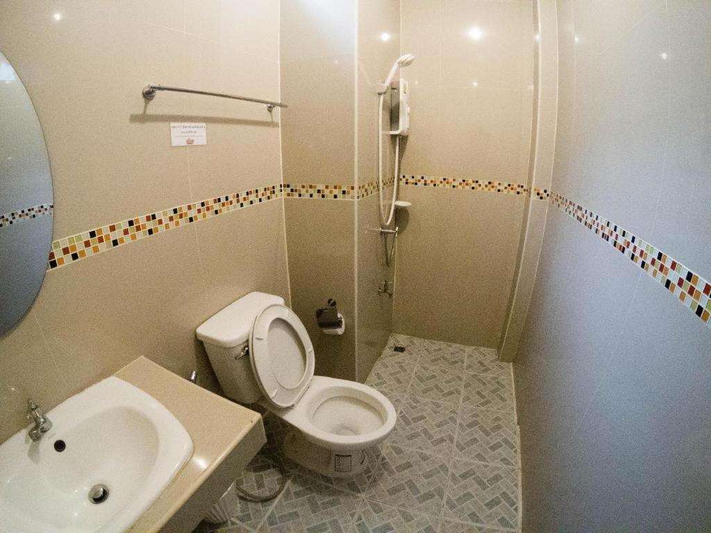 Holland Hotel Patong