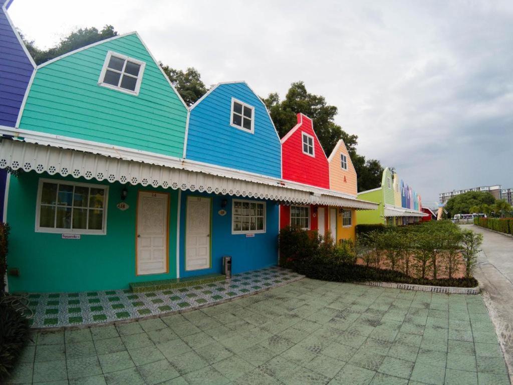 Holland Phuket