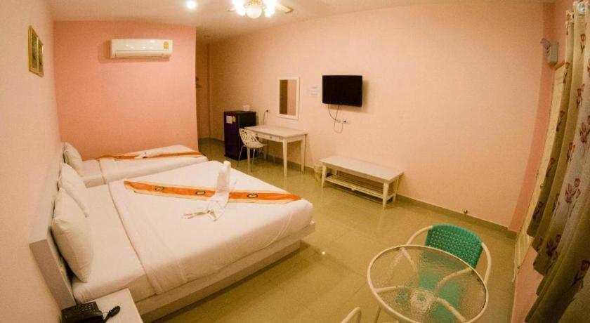 Hotel Holland Phuket