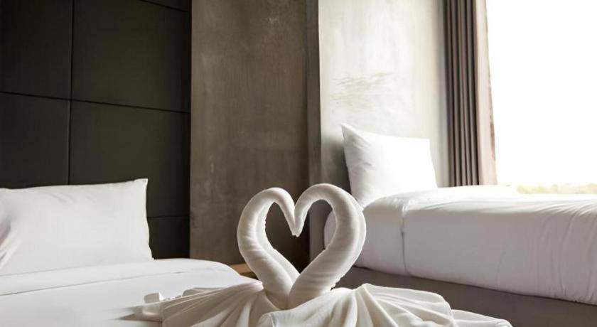 B2 Boutique & Budget Hotel