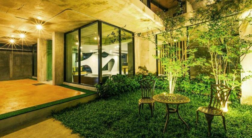 Hotel B2 Boutique & Budget 3*