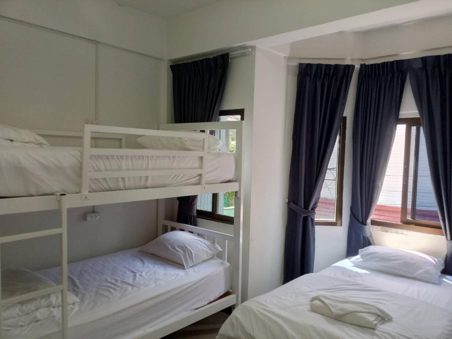 Montana & Phuket 3*