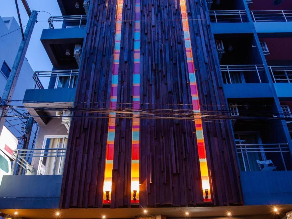 Oyo 292 The Oddy Hip Hotel Patong