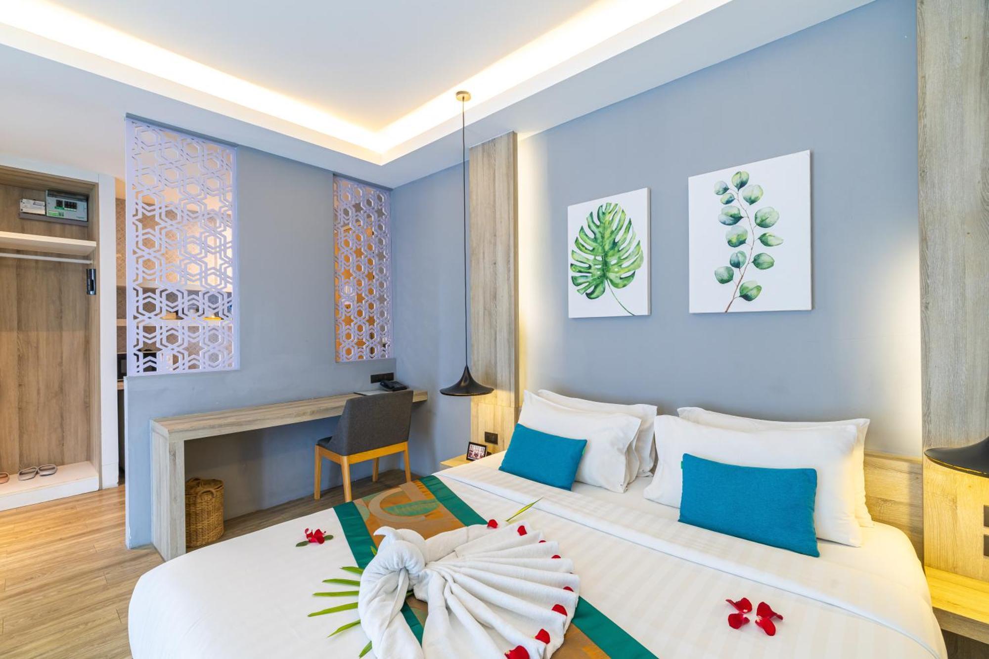 Hotel Antiya