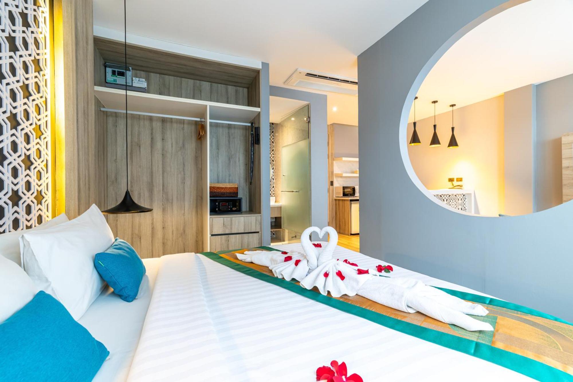 Hotel Antiya