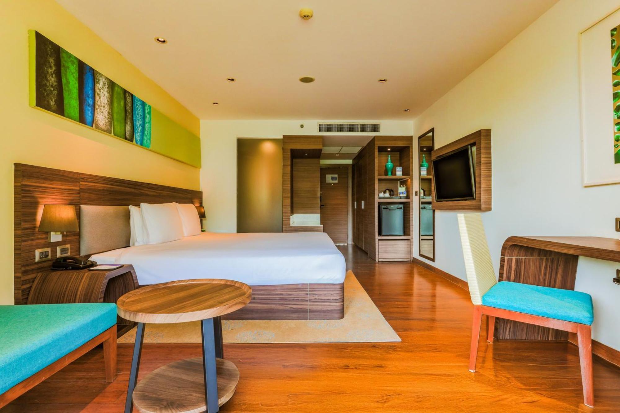 Hotel Phuket By Ihg
