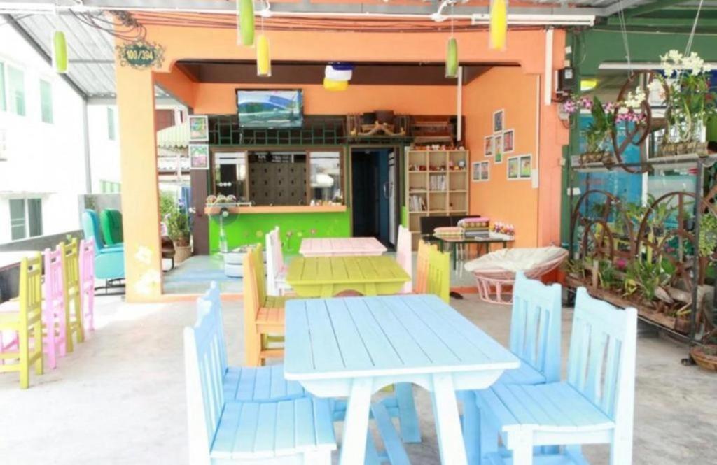 Hostel Oyo 586 I *