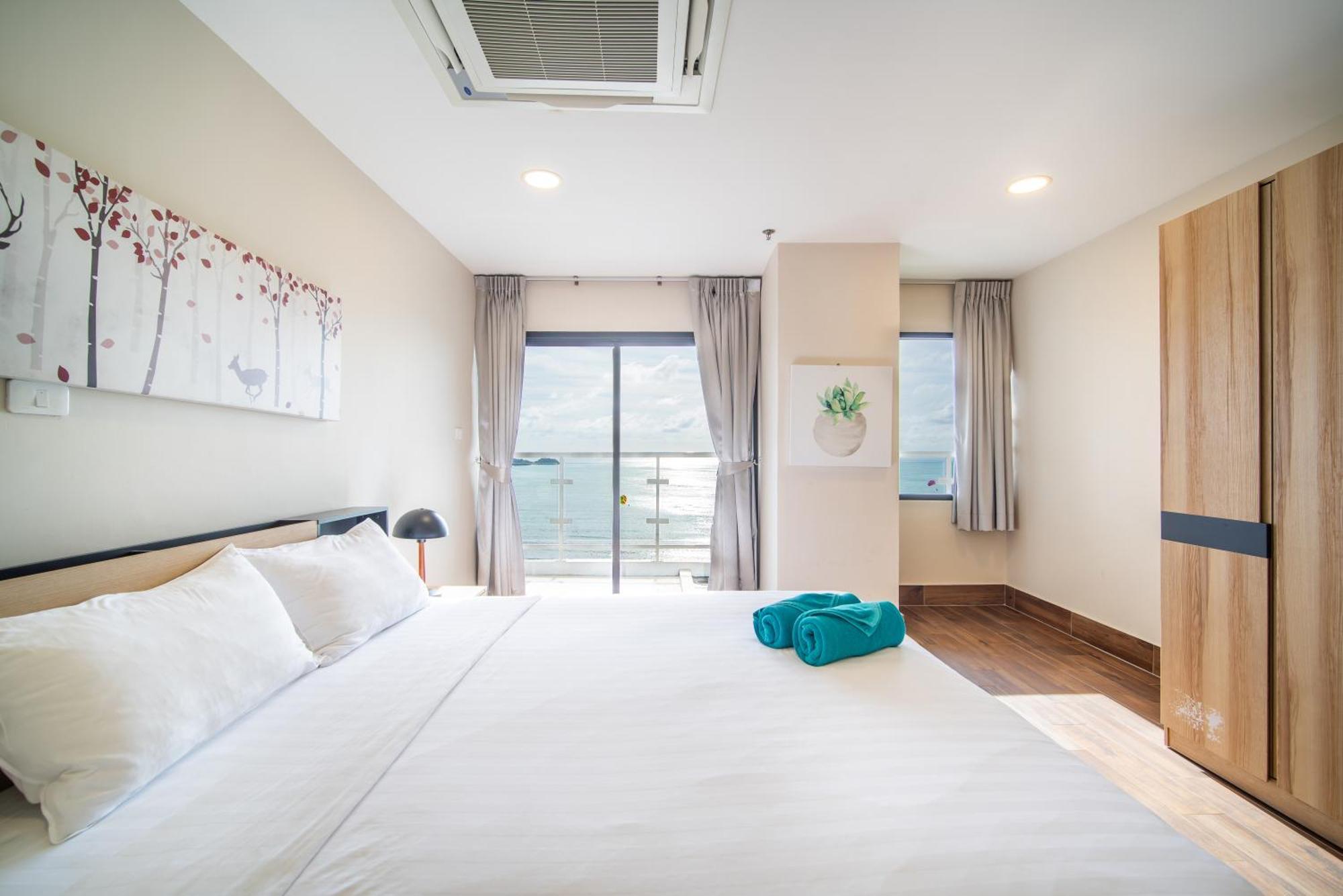 Tower Superior Seaview 4br210
