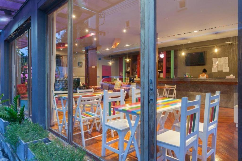 Oyo 292 The Oddy Hip Hotel
