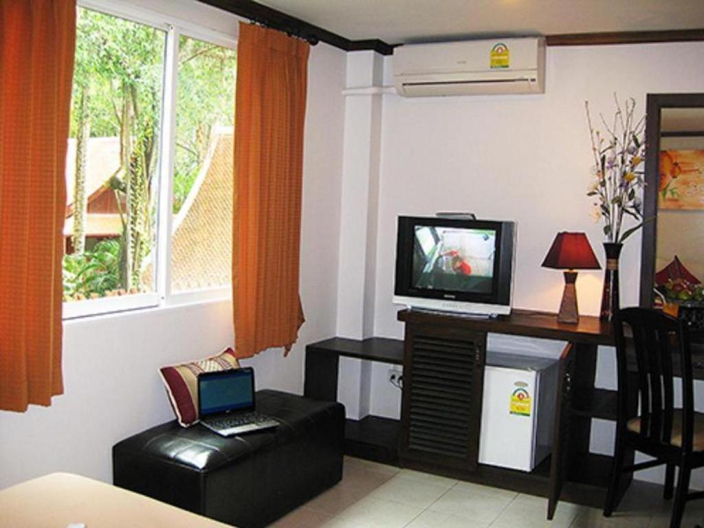 The 2* Patong