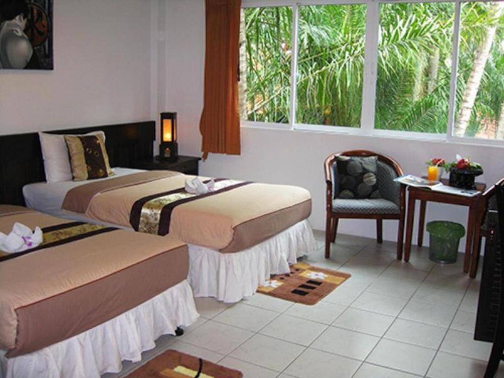 Hotel The 2*