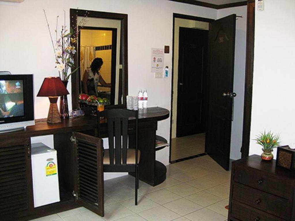 Hotel The