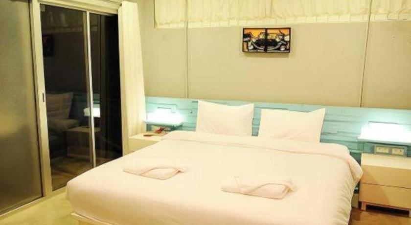 Oyo 292 The Oddy Hip Hotel 2*
