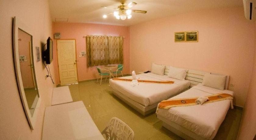 Holland Hotel