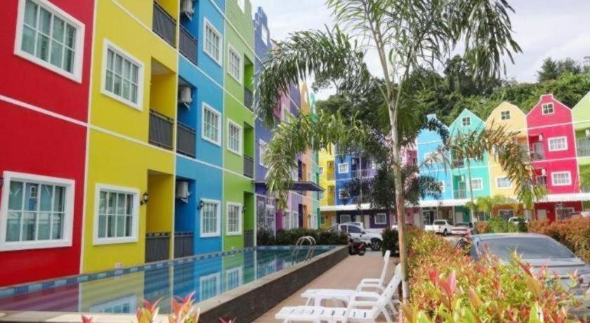 Holland Hotel Patong