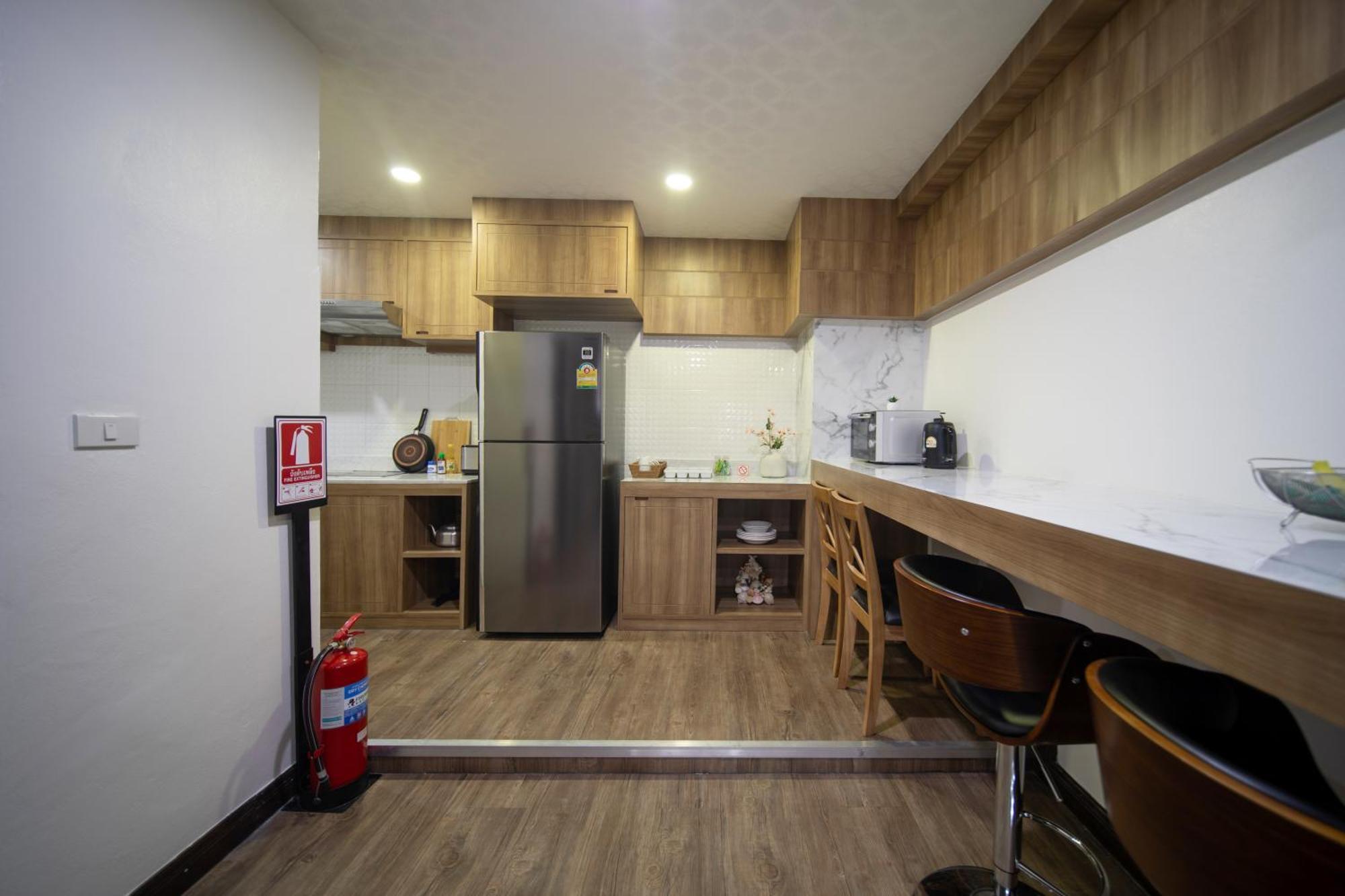 Enjoy Sunset Rainbow Alley - Wow Townhouse At Hill * Patong
