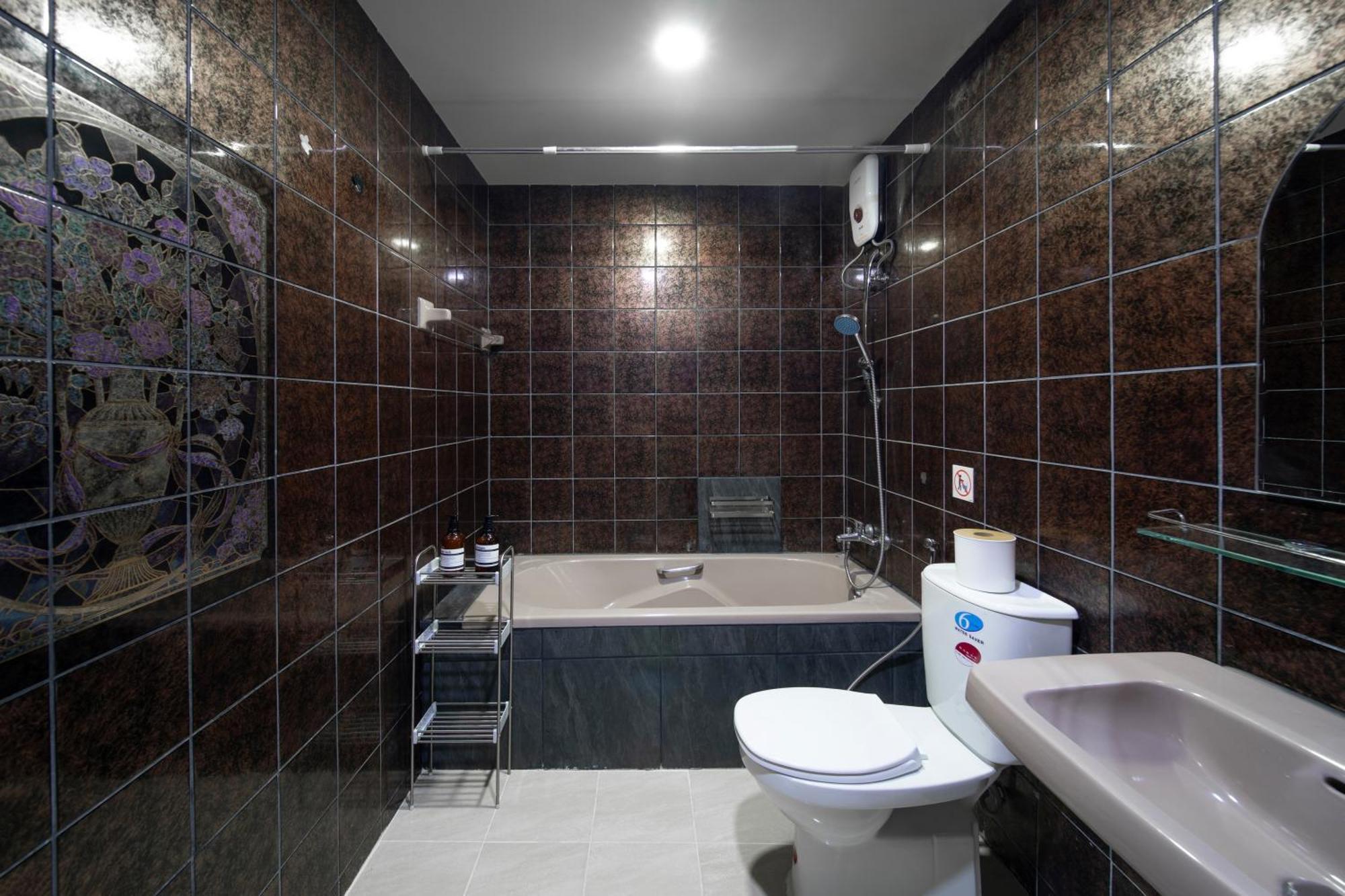 Enjoy Sunset Rainbow Alley - Wow Townhouse At Hill Apartment