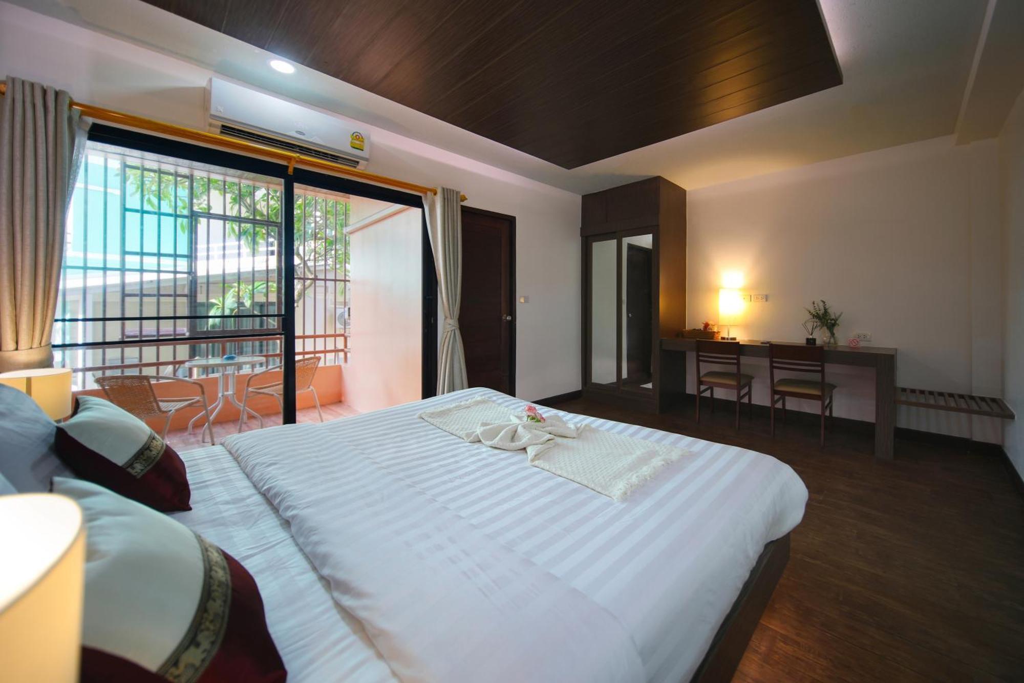 Enjoy Sunset Rainbow Alley - Wow Townhouse At Hill Apartment *
