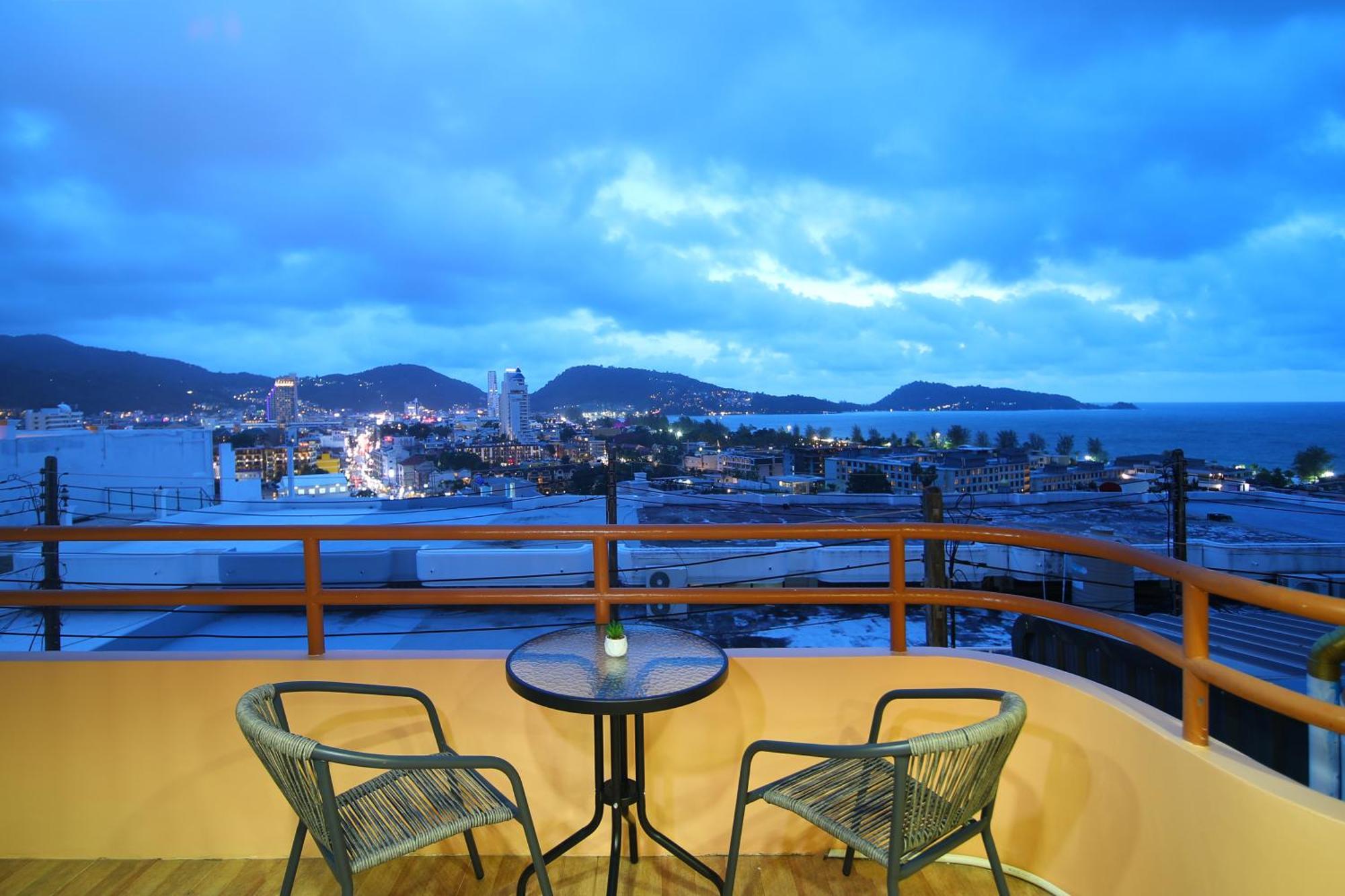 Enjoy Sunset Rainbow Alley - Wow Townhouse At Hill Apartment Patong