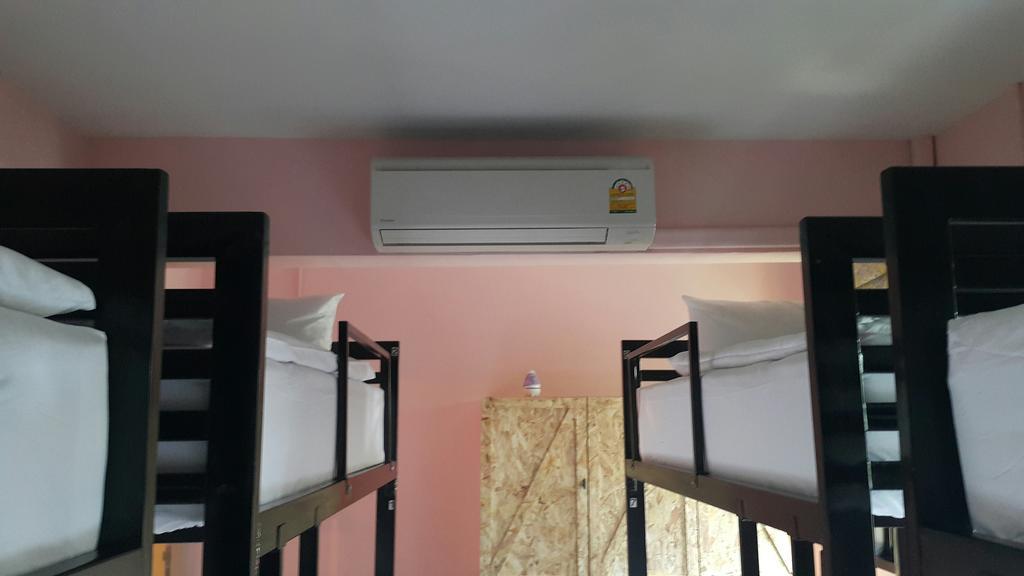 Asrama Doolay Beachfront Karon