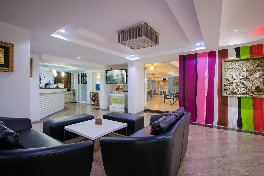 Patong Swiss Front 3* Phuket