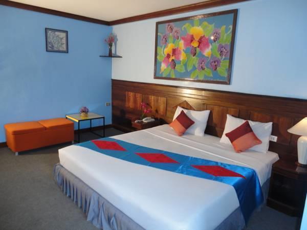 Hotel La Moon At - Sha Extra Phuket