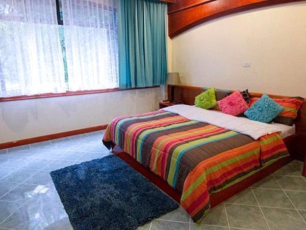 Id Residences *