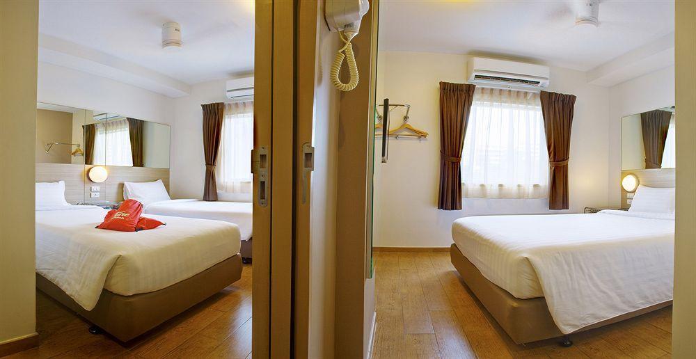 Red Planet Phuket 3*