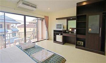 Guest house Absolute Phuket 3*