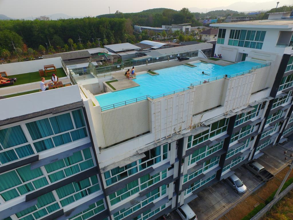 Modern Thai Phuket